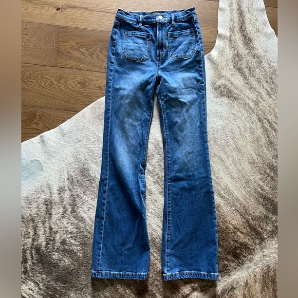 High Rise Patch Pocket Flare Jeans in Bright Medium Stone Wash - Size 2 - Picture 3 of 4